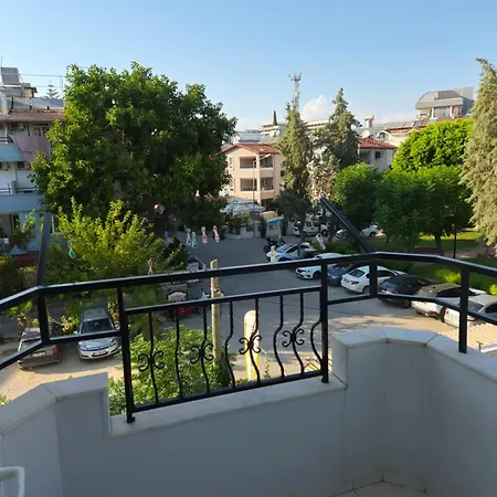 Apart-hotel Oeznur 4*