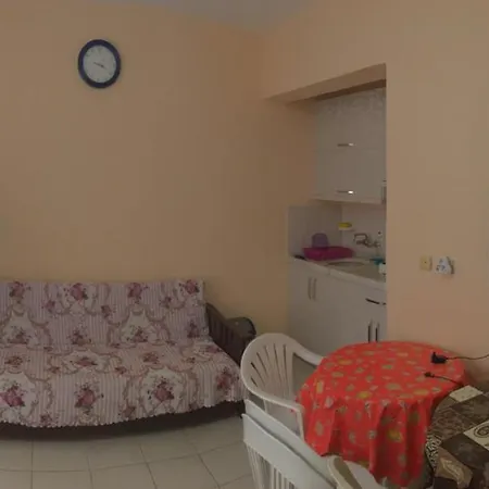 公寓式酒店 Oeznur 锡德