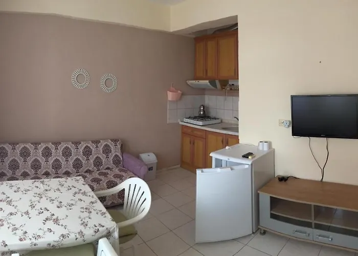 Oeznur Hotel apartamentowy 4*