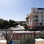 Oeznur Aparthotel