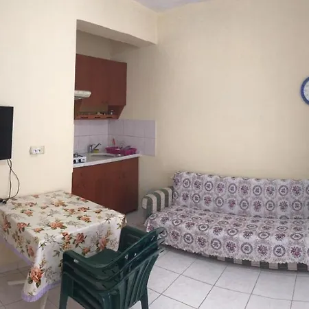 Oeznur Aparthotel *